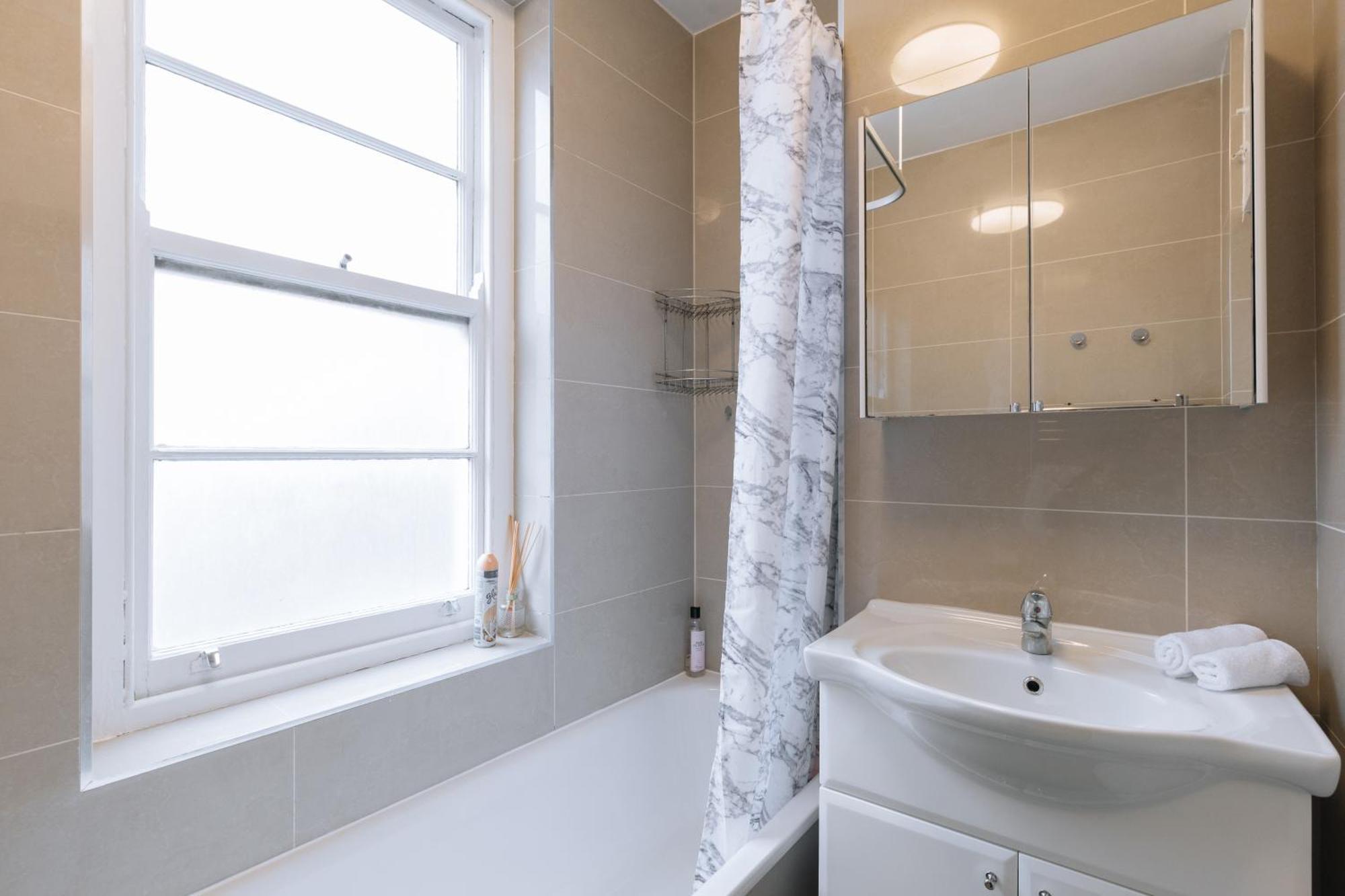 Evelyn Court Apartment Лондон Екстериор снимка